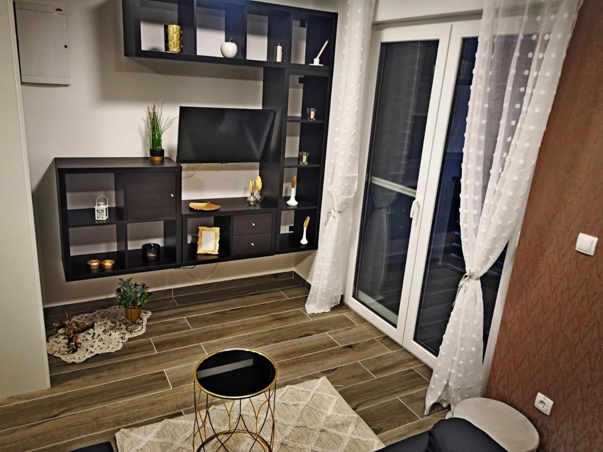 Golden - Self Check In Appartement Osijek Buitenkant foto