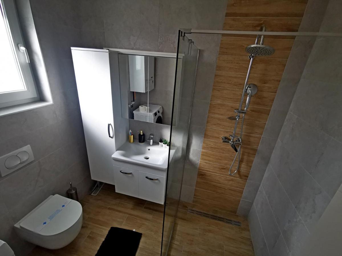 Golden - Self Check In Appartement Osijek Buitenkant foto